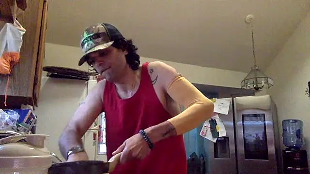 StuntingSpunMarine69 Show in webcam