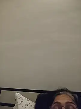 NakedMILFx's Live XXX Chat