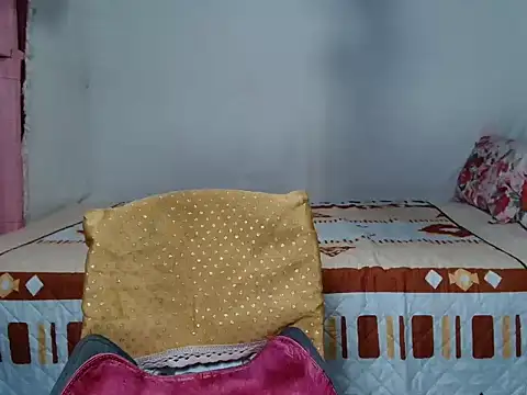 HelenaM live XXX chat