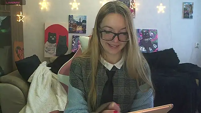 SecretSophia élő XXX-chatje