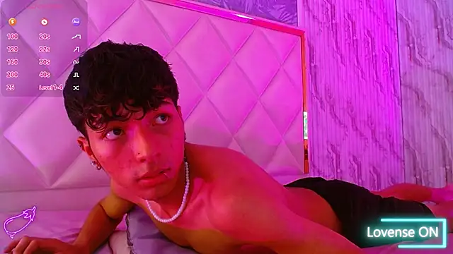 Chat XXX ao vivo de osamu_tay