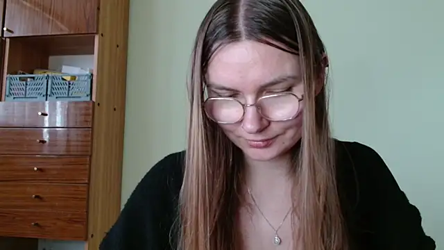 Chat +18 de LooveELLYx ao vivo