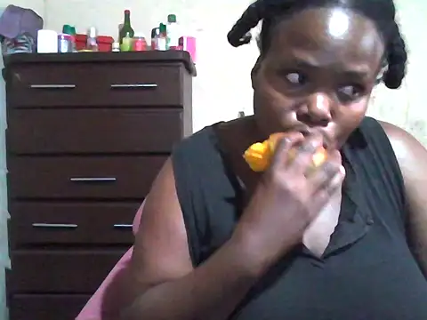 Chat +18 de sexybigboobz ao vivo