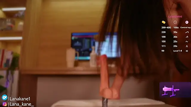 Show modela lana_kane_ na web-kameri