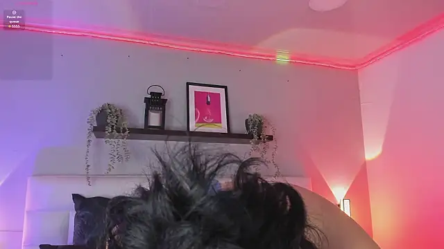 Chat +18 de sofi_bakerr ao vivo