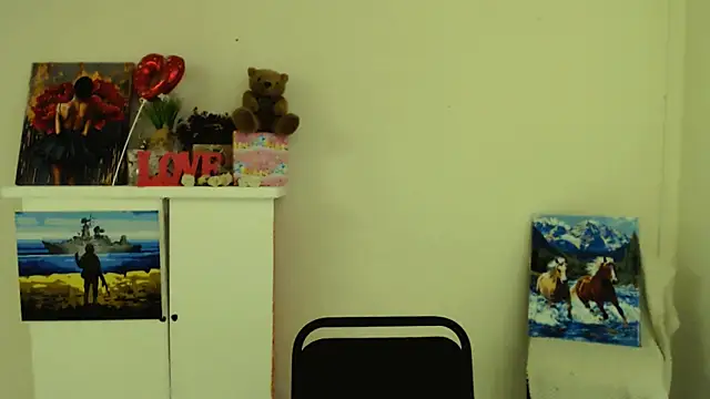 Darina_M_ élő XXX-chatje