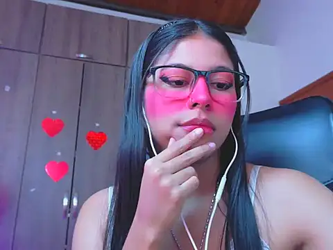 Czat XXX na żywo – _ALLYSON18_