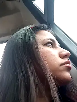 Naomy_Gomez_ élő XXX-chatje