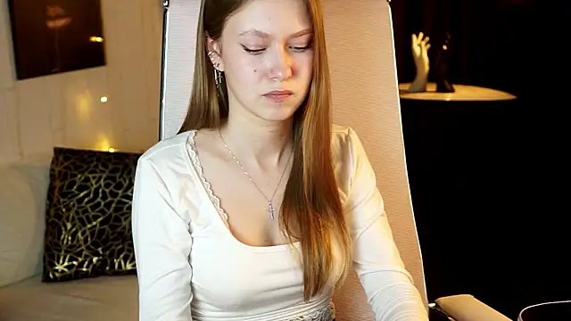 Chat +18 de EveMundie ao vivo