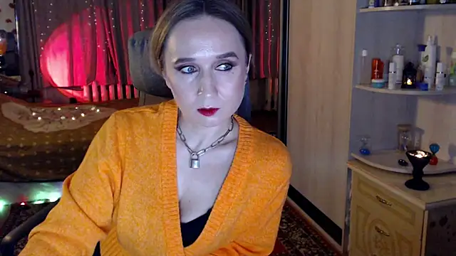 XXX chat uživo modela ClassyInna