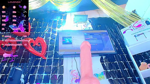 Chat +18 de dakotamilf__hot ao vivo