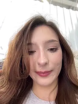 LilluKatten élő XXX-chatje