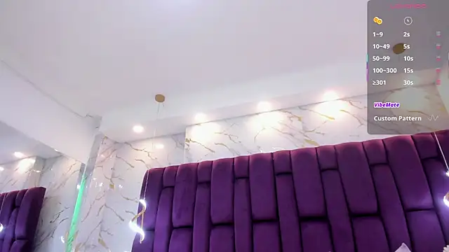 Chat +18 de ateneaa_dioosa ao vivo