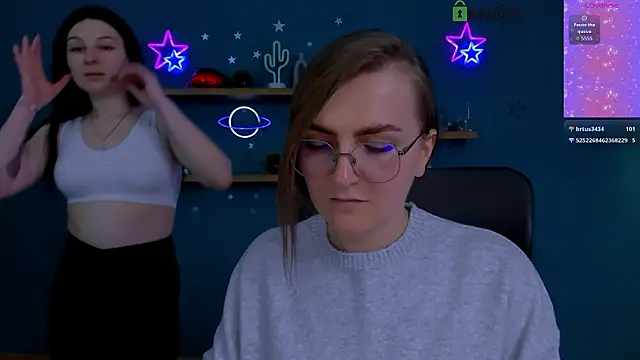 XXX chat uživo modela olivia_rage