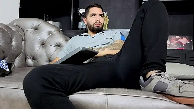 matteosantos – Kamerová šou