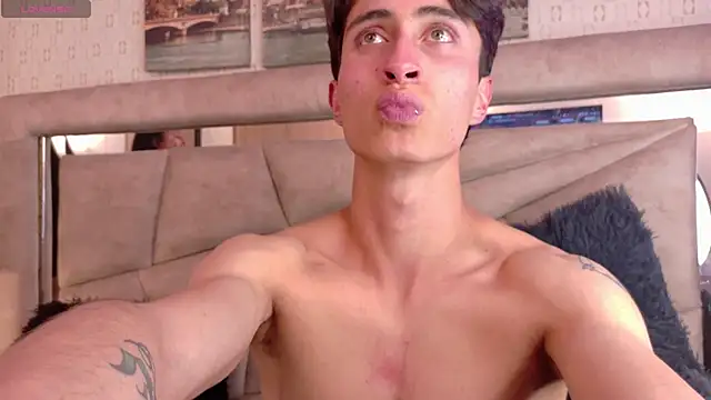 sammy_and_ithan: απευθείας συνομιλία ΧΧΧ