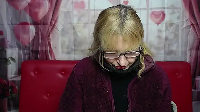 PattySanny 即時 XXX 聊天