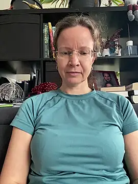 AnnikaRose 라이브 XXX 채팅