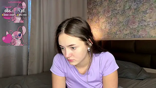 LoraDavi Live XXX Chat