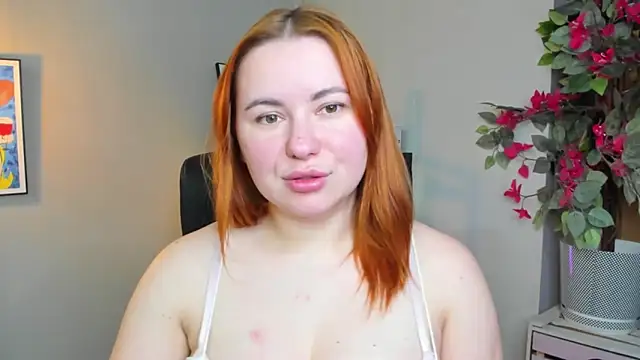 LAYLAxSTAR: απευθείας συνομιλία ΧΧΧ