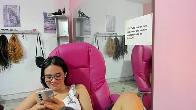 CAMILA--REY live XXX chat