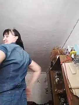 ViolaStar75's Webcam Show