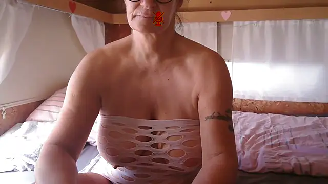 Sylly's Live XXX Chat