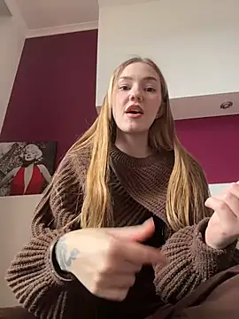 MilaMoone Live XXX Chat