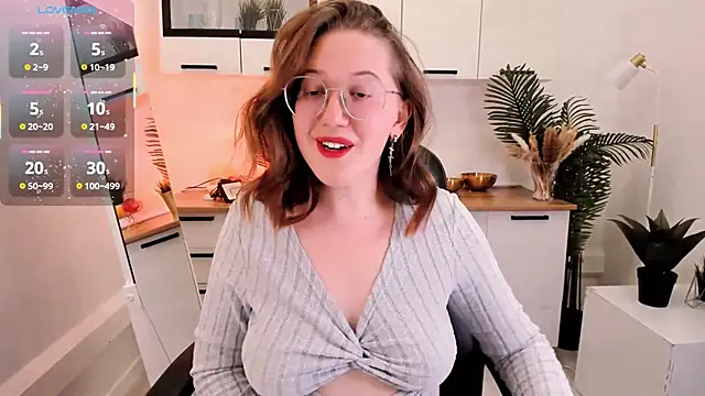 Онлайн чат XXX Charmy_Gracy