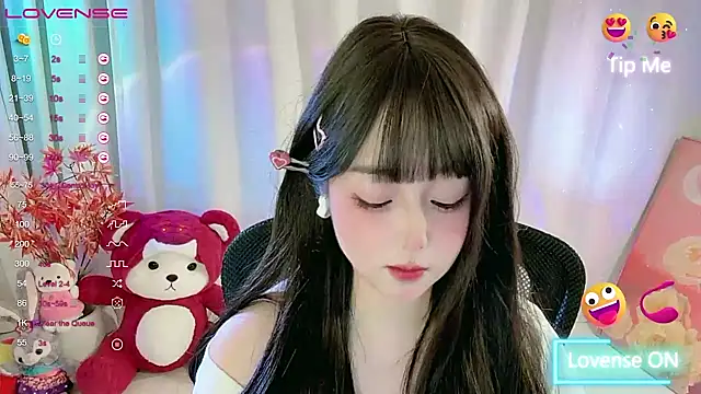 CLaire-5 现场XXX聊天