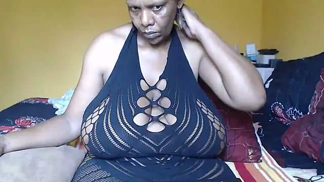 Chat XXX ao vivo de bustykelly