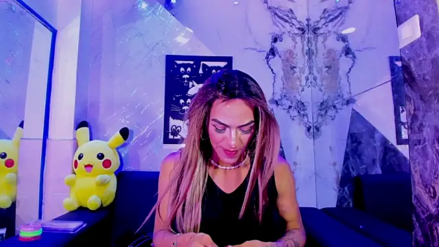 Isabella_stanford2 élő XXX-chatje