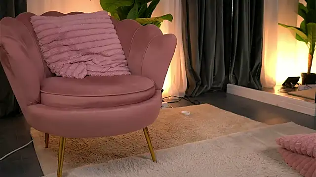 AishleyBee 现场XXX聊天