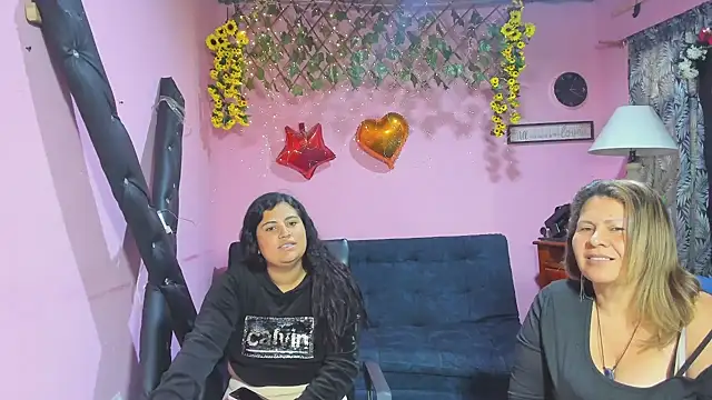 lesbiancuple Webcam-Show