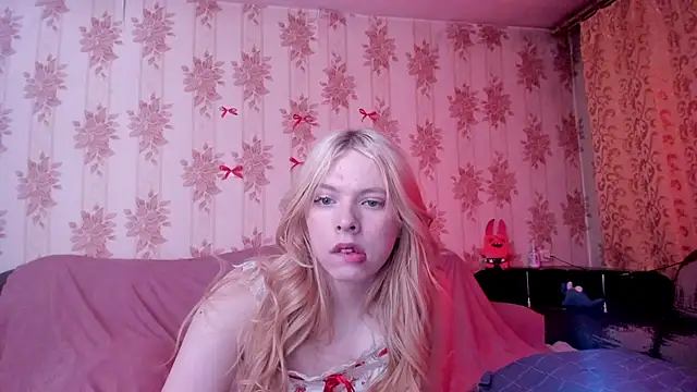 Cutie_Bambi 在線直播表演