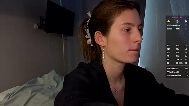 JalevaKitties2 Adlı Modelin Canlı XXX Sohbeti