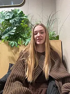 MilaMoone – Naživo XXX chat