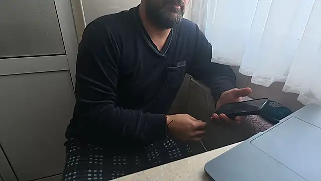 TARKAN1のウェブカメラショー