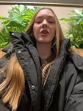 Živý XXX chat MilaMoone