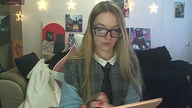 Chat +18 de SecretSophia ao vivo