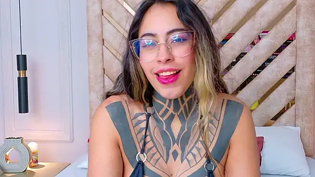 NicoleBlumのライブXXXチャット