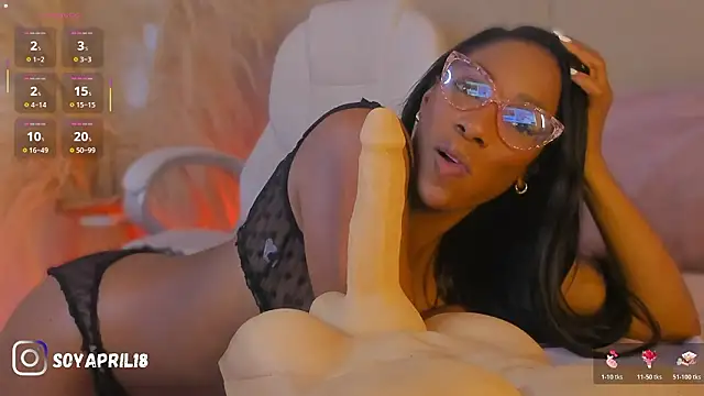 aprilebony_: απευθείας συνομιλία ΧΧΧ