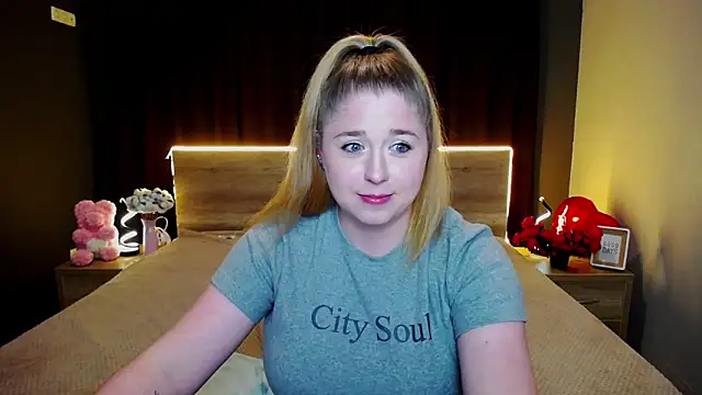 XXX chat uživo modela JessikaDaniel