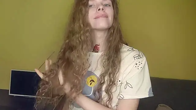 RayaNenlia – Naživo XXX chat