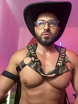 magnumchris' Live XXX Chat