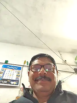 Czat XXX na żywo – Srmotrs