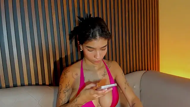 LauraAristizabaln Live XXX chat