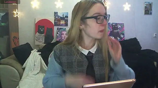 SecretSophia Chat XXX live