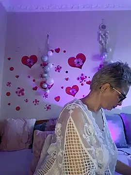 แชท XXX สดของ BellaBellaHot