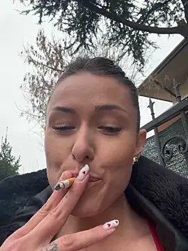 XXX chat uživo modela petrouchkaaa_